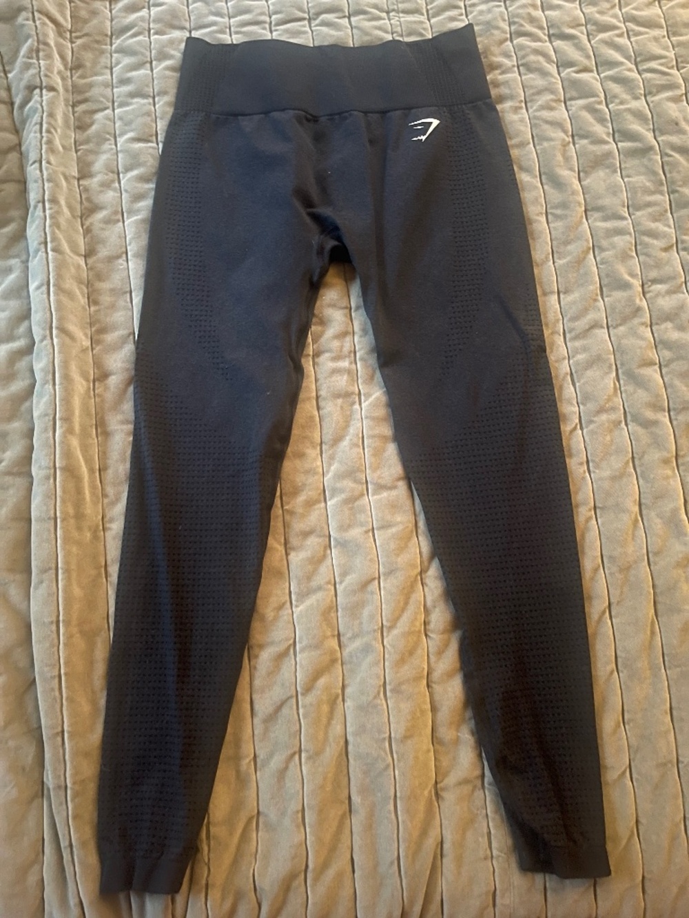 Black Gymshark leggings